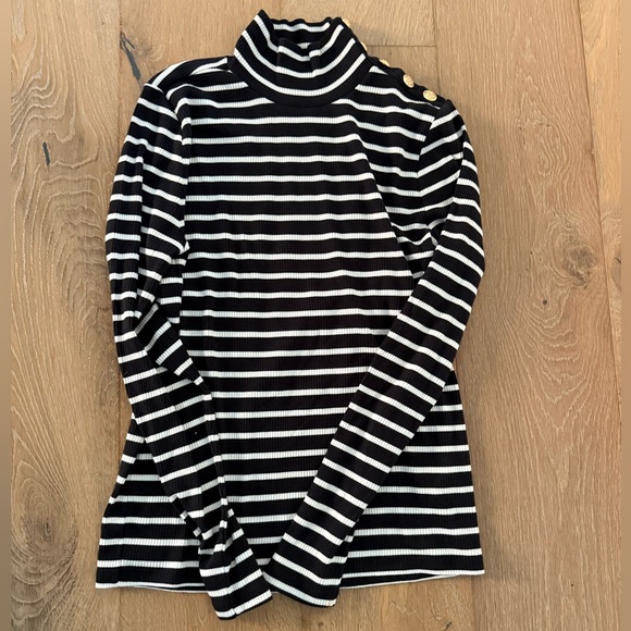 SOLD J. Crew Vintage Ribbed Turtleneck Sweater - Picture 3 of 4